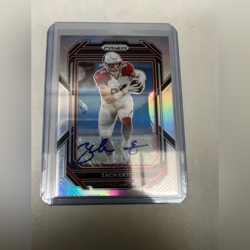 2022 Panini Prizm Football - Zach Ertz - Silver Prizm‎ Auto